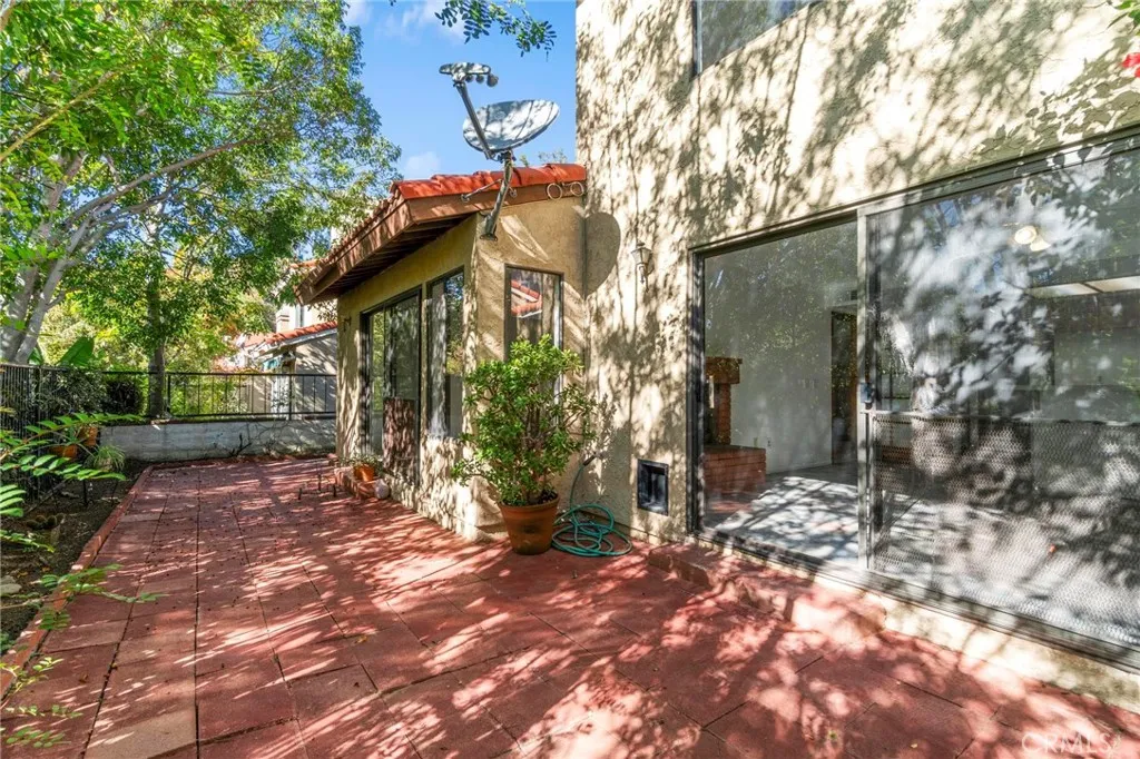 1548 Vallecito, Pomona, California 91768 home-pic-28